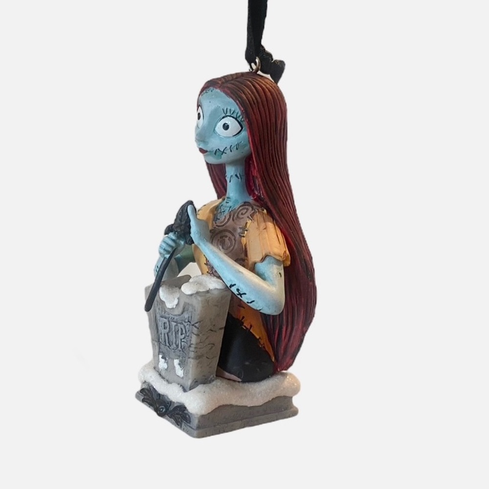 Disney Store Nightmare Before Christmas Sally Sketchbook Ornament - Picture 5 of 8